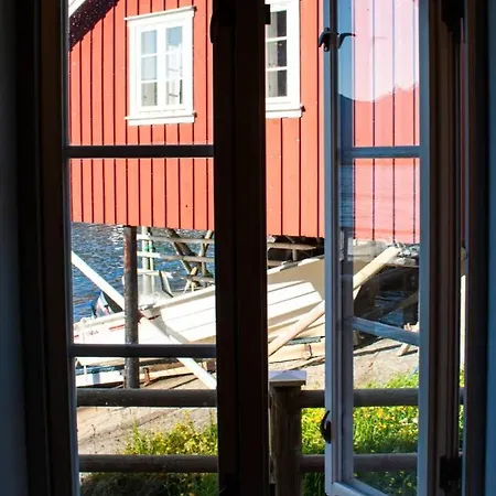 Authentic Fisherman'S Cabin In The Heart Of Reine, Lofoten 度假居