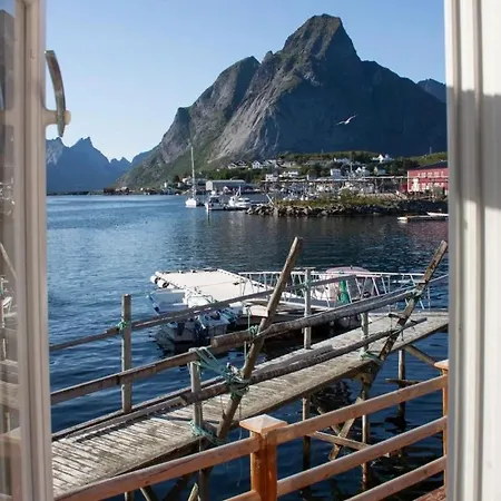 Casa vacanze Authentic Located Close To Reinebringen Lofoten
