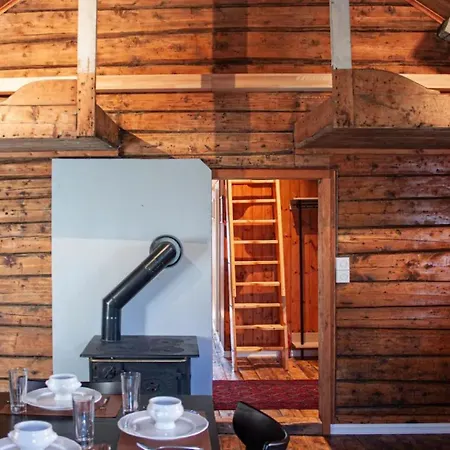 Authentic Fisherman'S Cabin In The Heart Of Reine, Lofoten 度假居 雷讷