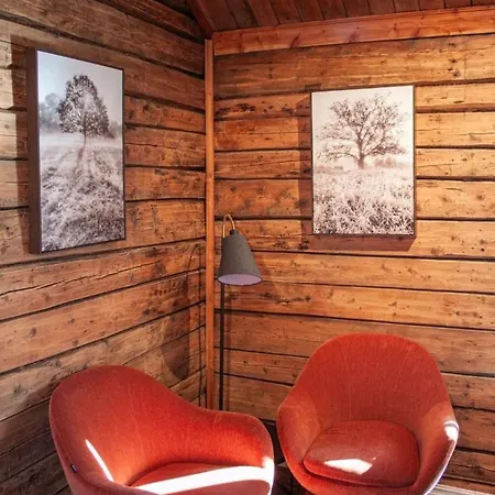 Authentic Fisherman'S Cabin In The Heart Of Reine, Lofoten 雷讷