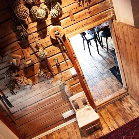 Authentic Fisherman'S Cabin In The Heart Of Reine, Lofoten