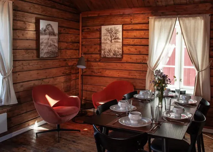 Semesterbostad Authentic Located Close To Reinebringen Lofoten *