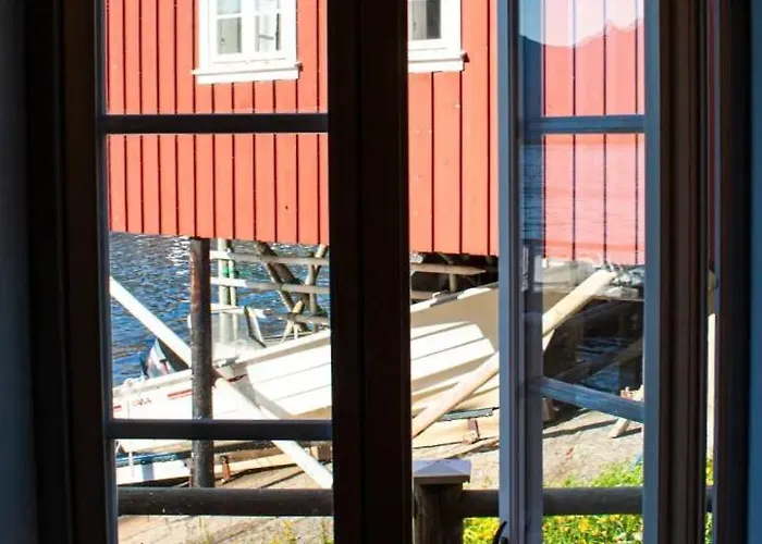 Authentic Located Close To Reinebringen Lofoten Casa de Férias